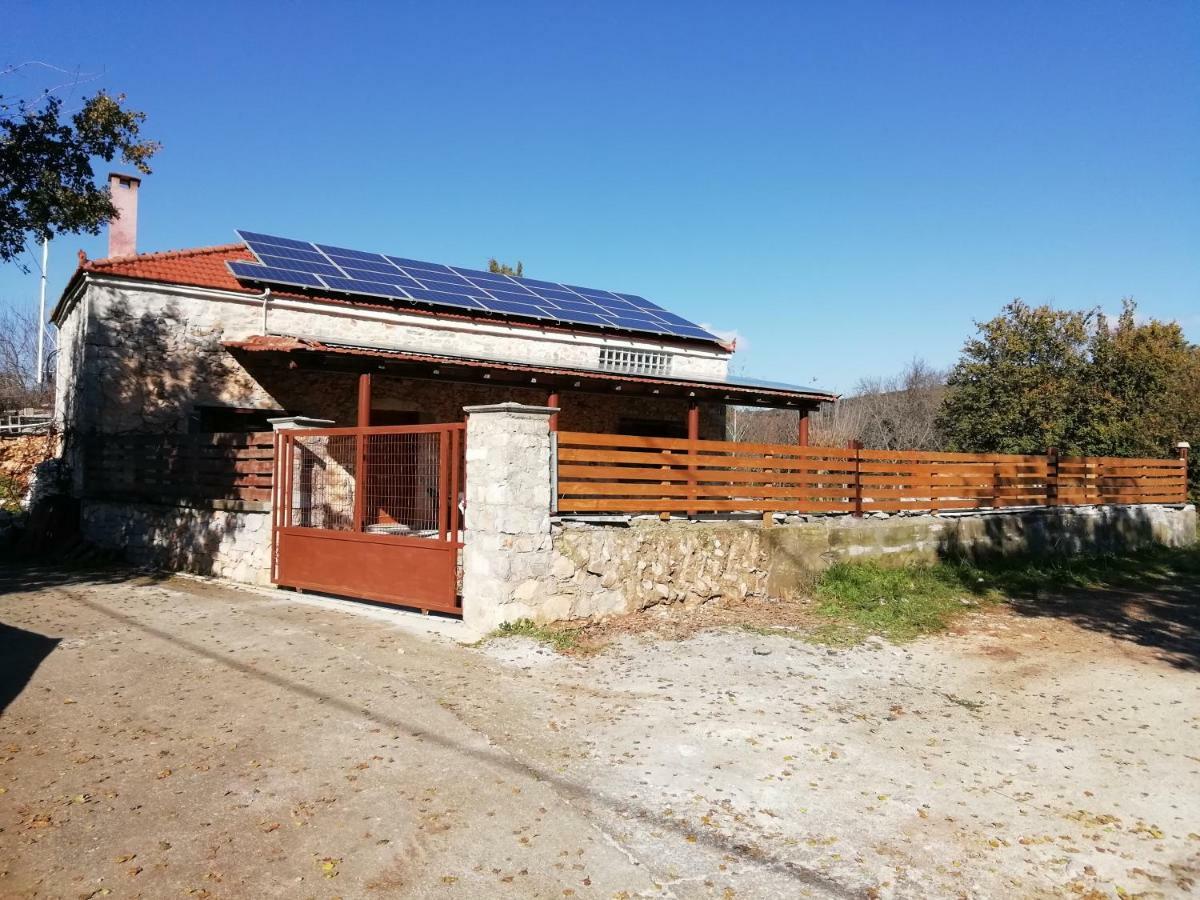 Tsitalia Cottage House Leonídion Extérieur photo
